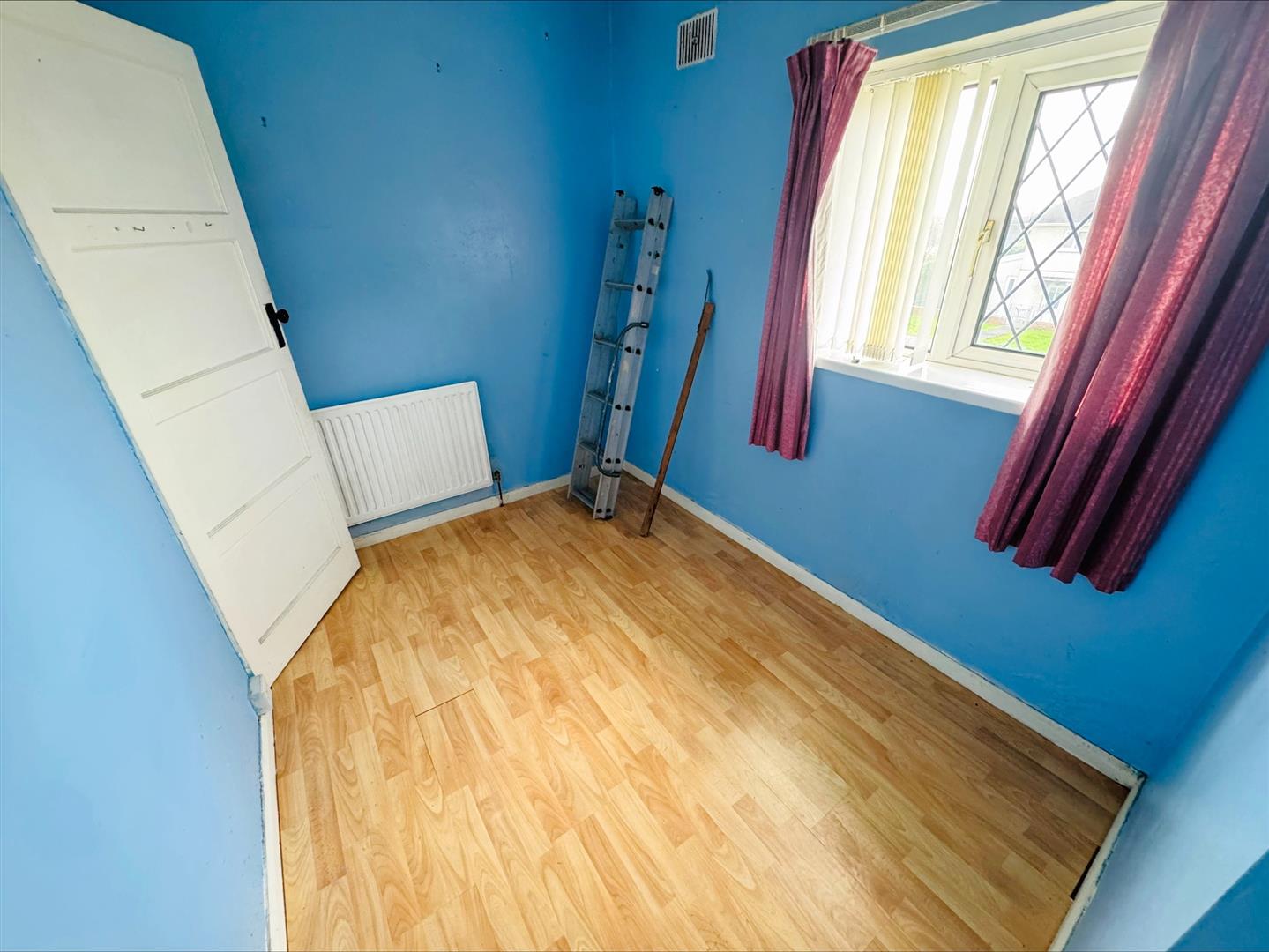 Dwyfor, Llanelli, SA14 9EH